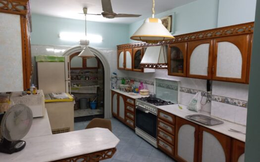 Saddar – 4-Bedroom Penthouse for Sale