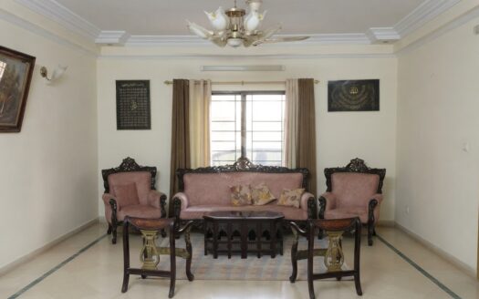 Luxury Apartment for Sale in PECHS Block 3 - Living room / sofa set
