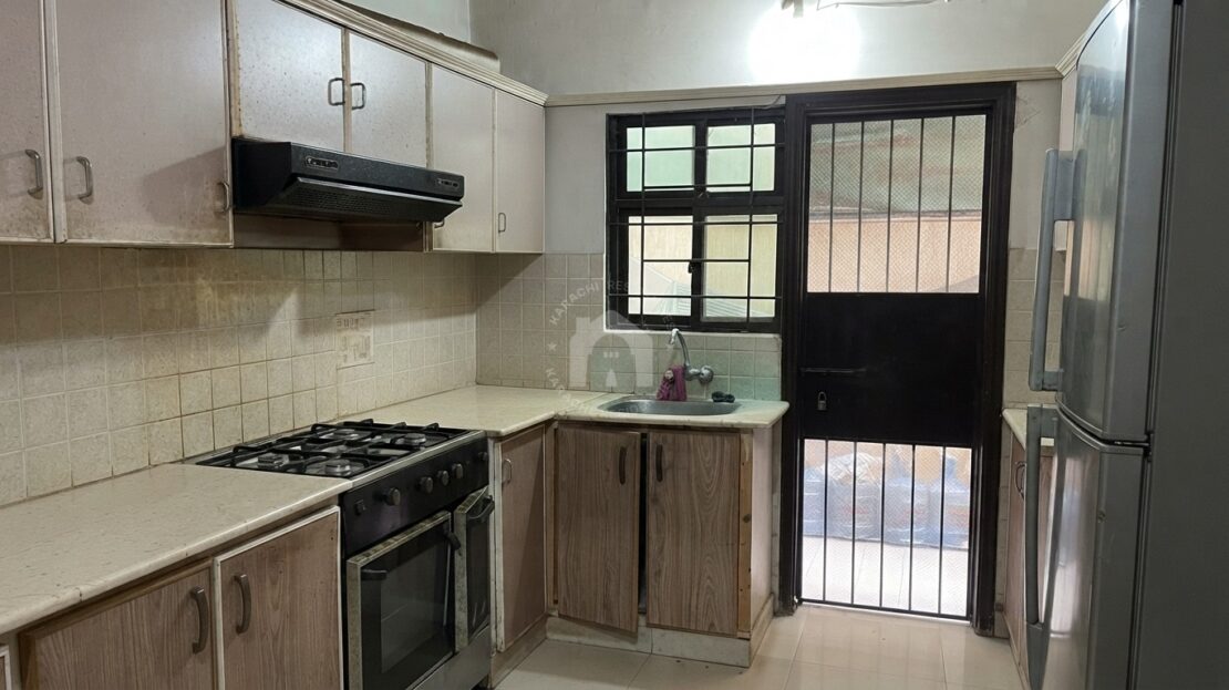 Luxury Apartment for Sale in PECHS Block 3 - Kitchen