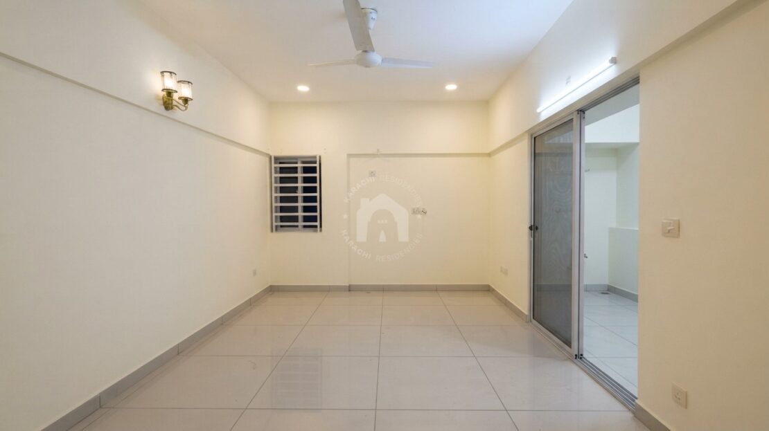 Luxury 3 Bed DD for Sale in High-Rise Building - Bedroom