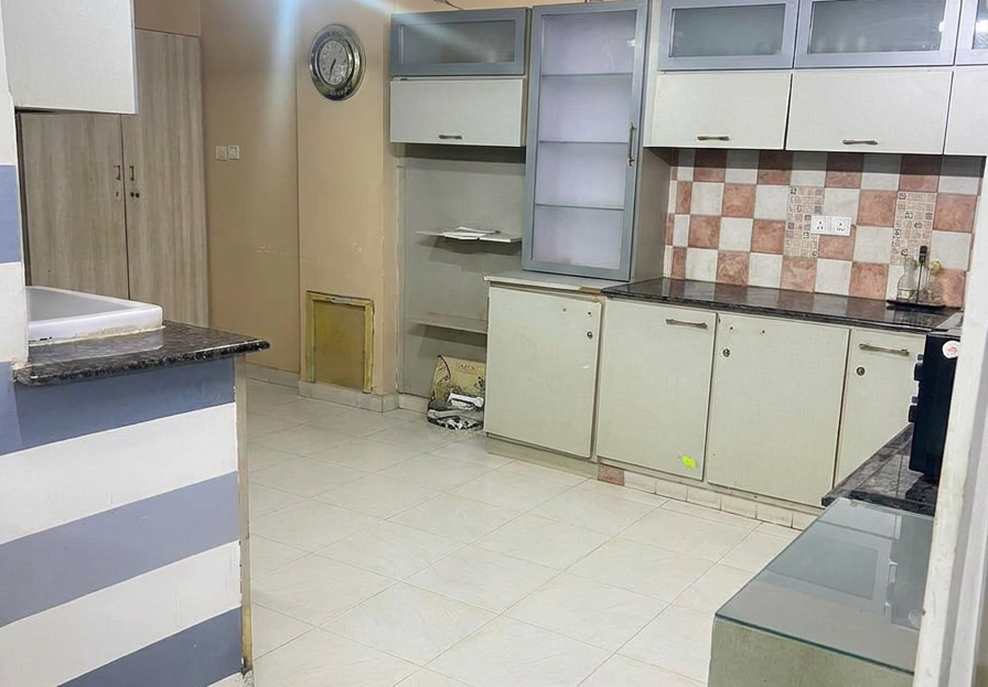 4 Bed Luxury Apartment PECHS Block 3 - Kitchen (Empty)
